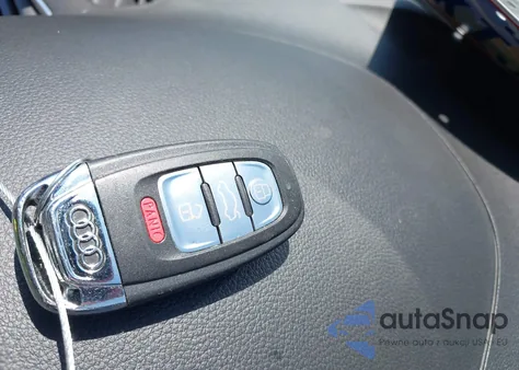 2016 Audi Q5 2.0T Premium z USA, uszkodzony, nr VIN WA1L2AFP3GA123808